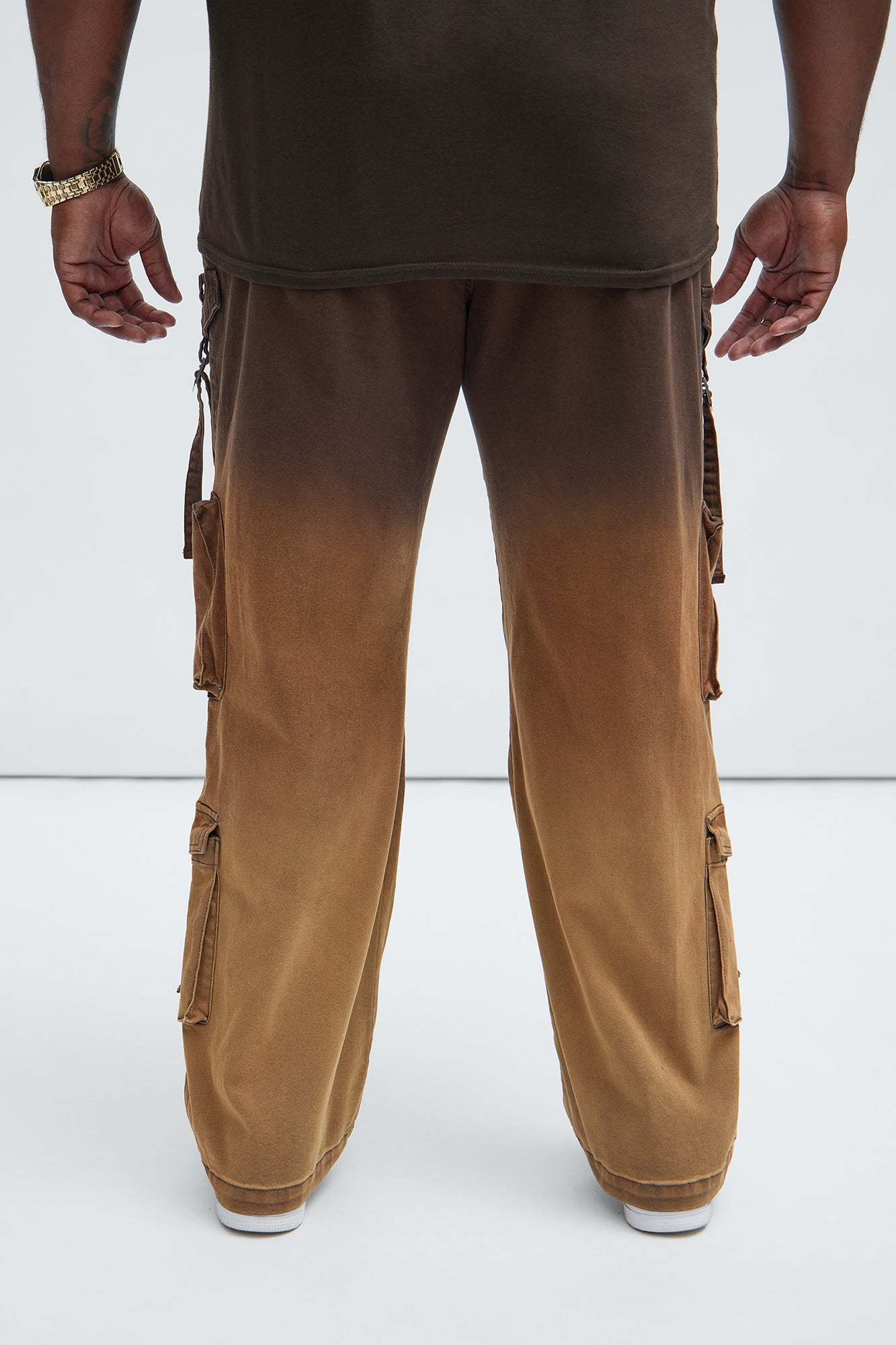 https://cdn.shopify.com/s/files/1/0293/9277/files/02-26-24_S7_52_ZDF01T410053_Brown_KF_AP_15-15-13_PLUS_39231_PXF.jpg?v=1709571156