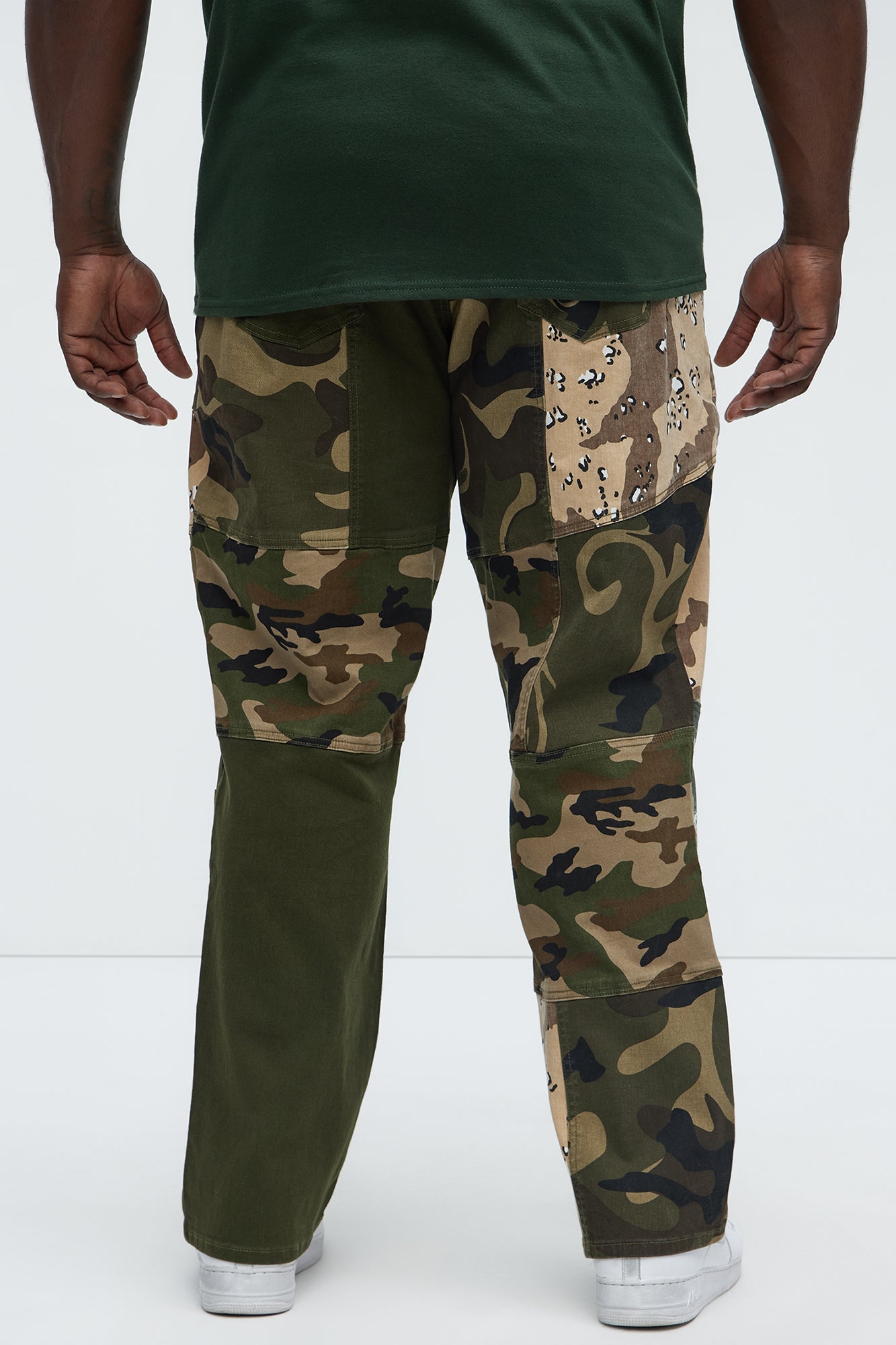 https://cdn.shopify.com/s/files/1/0293/9277/files/03-26-25_S7_10_ZDF01T510038_Camouflage_AE_DJ_09-50-02_PLUS_71823_PXF.jpg?v=1744153981