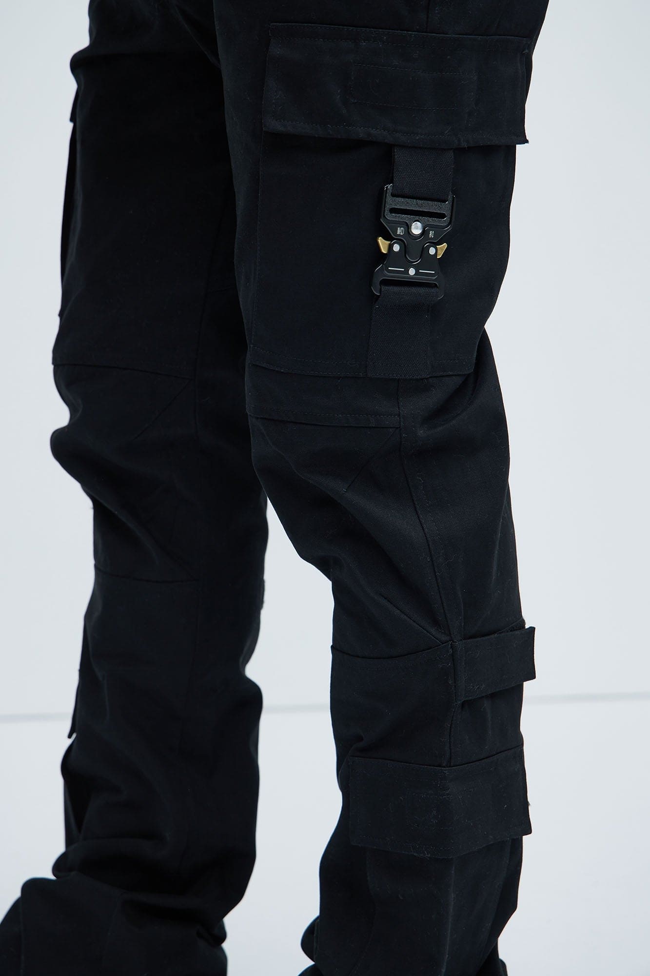 Nikko Slim Flare Pants - Black - HCWP