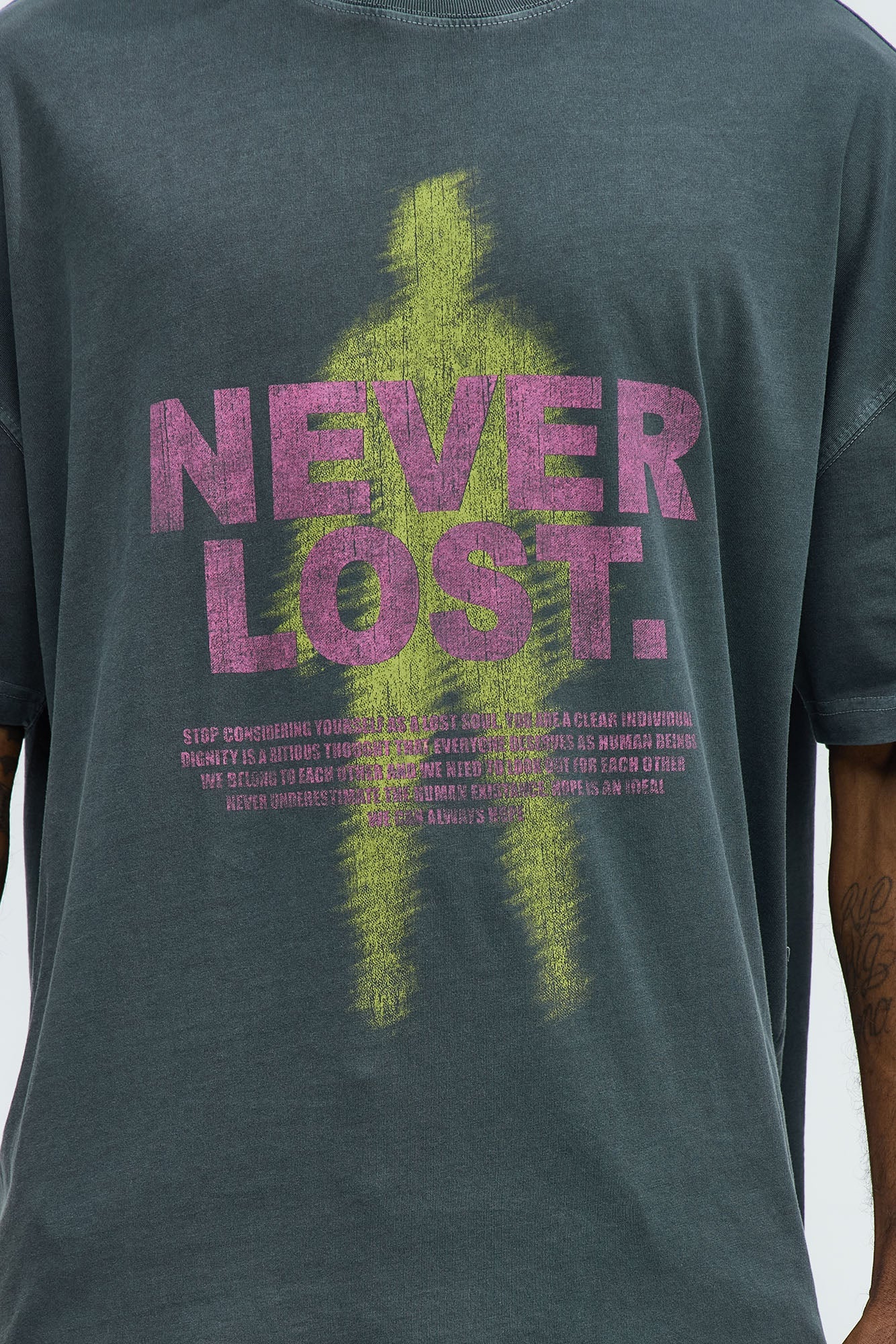https://cdn.shopify.com/s/files/1/0293/9277/files/04-14-25_S7_35_UNNEVERLOST_Grey_ZSR_AE_DJ_11-21-50_107166_CM.jpg?v=1744838424