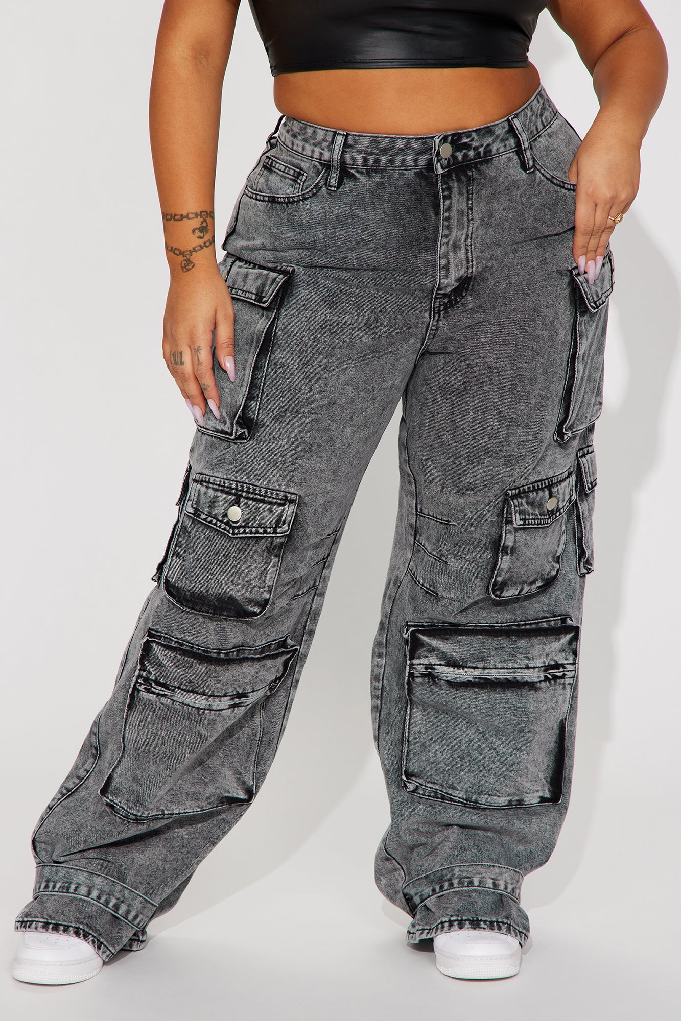 Billie Low Slung Cargo Jeans - Acid Wash Black - HCWP