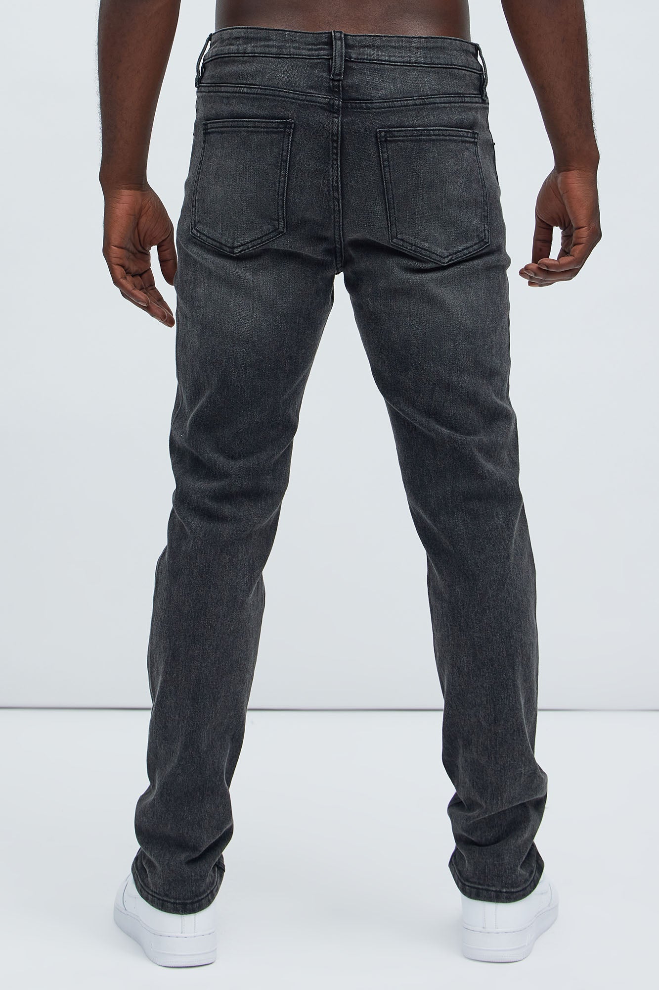 https://cdn.shopify.com/s/files/1/0293/9277/files/09-10-24_S6_33_ZDF01D430044_BlackWash_CZ_DJ_11-37-58_56187_CM.jpg?v=1726081672