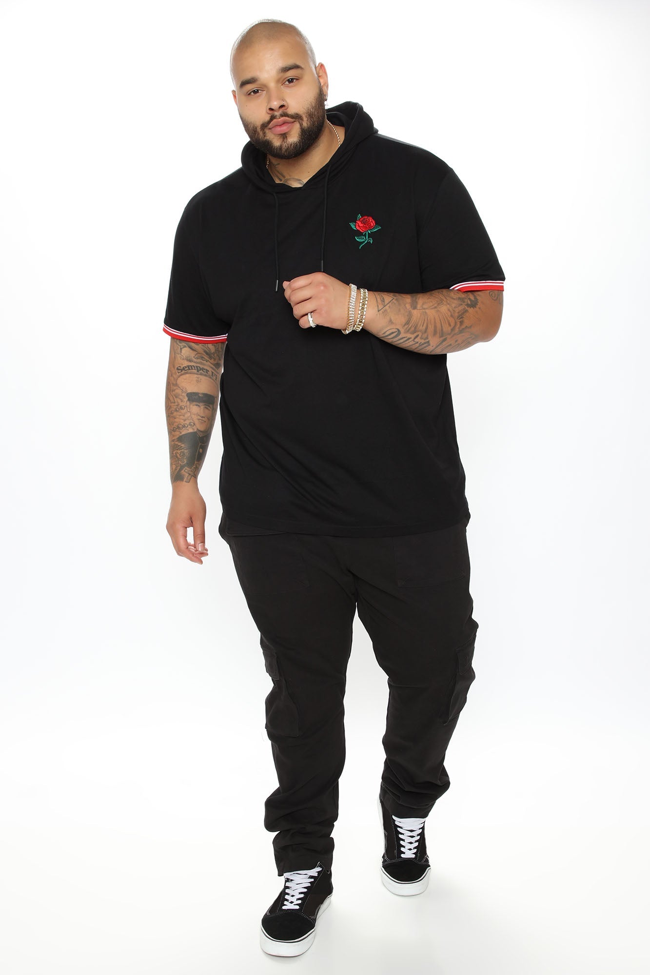 https://cdn.shopify.com/s/files/1/0293/9277/products/10-26-20Studio4_RT_DJ_10-26-27_32_1PANT008_Black_16396_PLUS_WG.jpg?v=1718297775