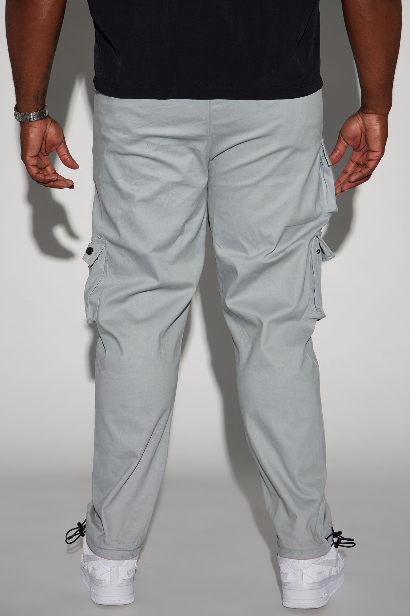 https://cdn.shopify.com/s/files/1/0293/9277/files/11-02-23STUDIO8_DT_PC_13-55-47_68_AZ002T_Grey_P_11400_PLUS_CM.jpg?v=1699312489
