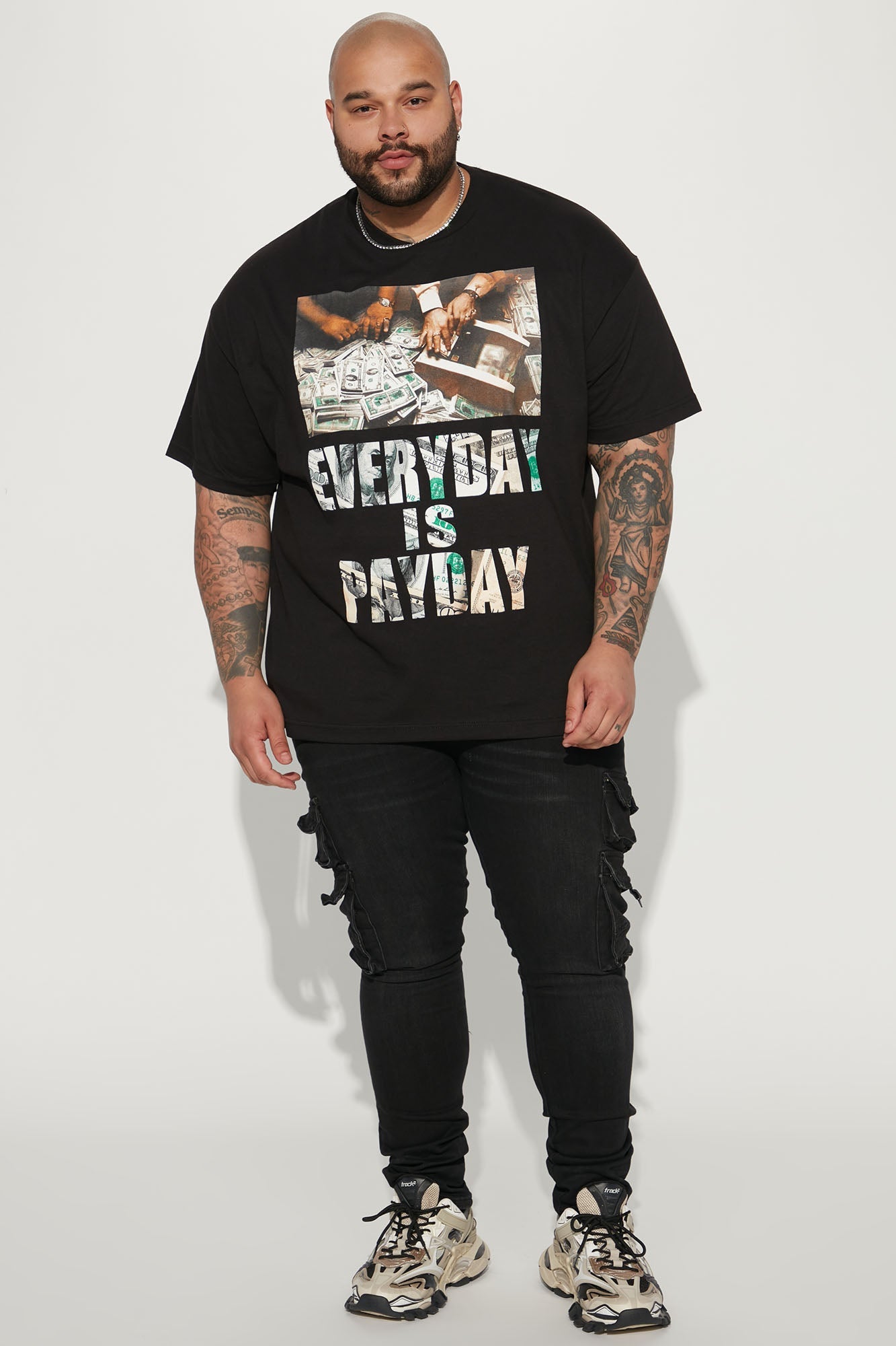 https://cdn.shopify.com/s/files/1/0293/9277/products/11-07-22Studio5_RD_CC_14-50-48_78_M1737M_Black_1933_PLUS_JB_9342a8e1-18f7-42b3-88f9-aa8b083a06c2.jpg?v=1712857720