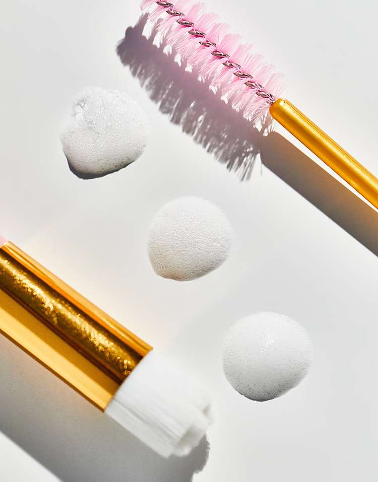Tatti Lashes False Lash Cleansing Kit