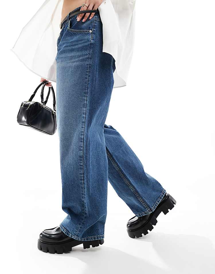 https://images.asos-media.com/products/asos-design-curve-baggy-jeans-in-mid-blue/204905587-3?$n_750w$&wid=750&fit=constrain