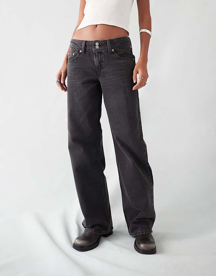 https://images.asos-media.com/products/levis-superlow-waist-loose-fit-jeans-in-washed-black/205357877-4?$n_750w$&wid=750&fit=constrain