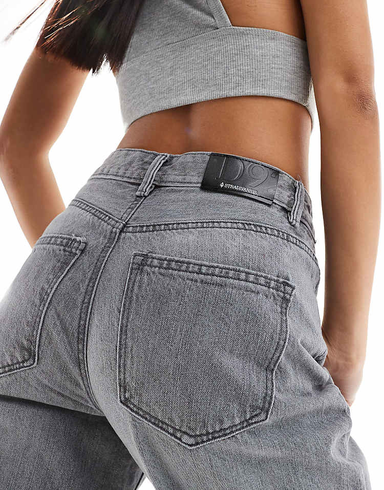 https://images.asos-media.com/products/stradivarius-wide-leg-dad-jean-in-washed-grey/205812480-2?$n_750w$&wid=750&fit=constrain