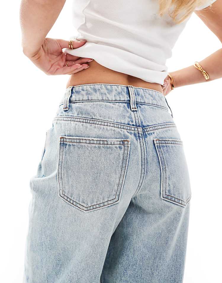 https://images.asos-media.com/products/miss-selfridge-petite-baggy-jean-in-blue-acid-wash/205922138-4?$n_750w$&wid=750&fit=constrain