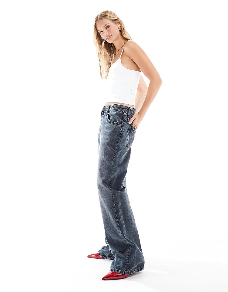 https://images.asos-media.com/products/asos-design-baggy-jean-in-blue-black/206284858-3?$n_750w$&wid=750&fit=constrain