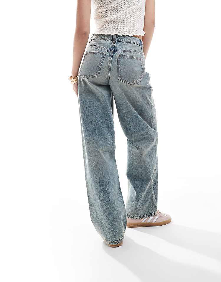 https://images.asos-media.com/products/miss-selfridge-baggy-jean-in-dirty-wash/206360152-2?$n_750w$&wid=750&fit=constrain