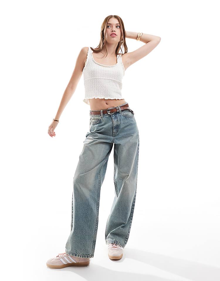 https://images.asos-media.com/products/miss-selfridge-baggy-jean-in-dirty-wash/206360152-5?$n_750w$&wid=750&fit=constrain