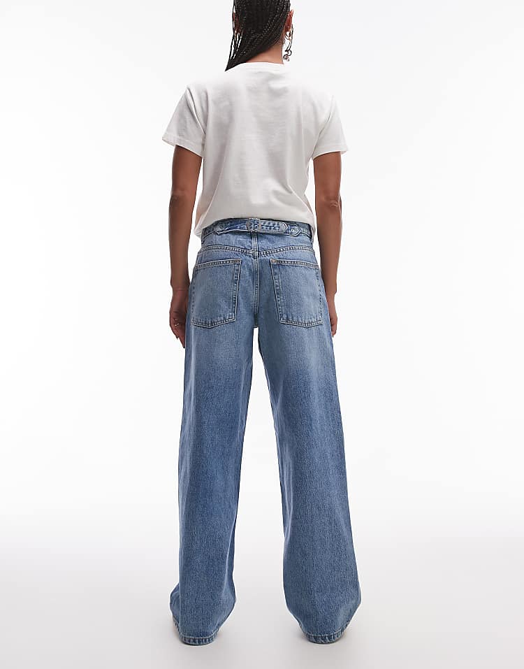 https://images.asos-media.com/products/topshop-cinch-low-rise-relaxed-jean-in-bleach/206524731-2?$n_750w$&wid=750&fit=constrain