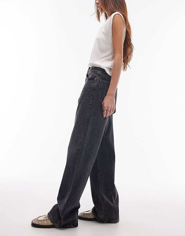 https://images.asos-media.com/products/topshop-mid-rise-loose-fit-straight-jean-in-washed-black/206869349-3?$n_750w$&wid=750&fit=constrain