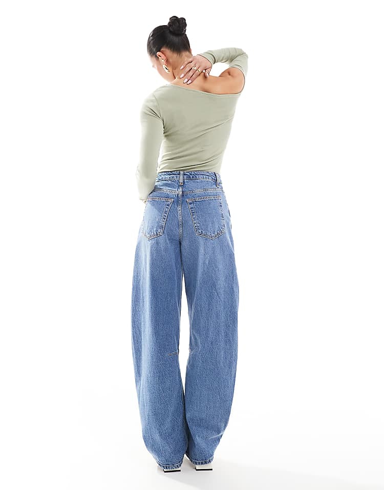 https://images.asos-media.com/products/topshop-barrel-mid-rise-jean-in-mid-blue/206920516-2?$n_750w$&wid=750&fit=constrain