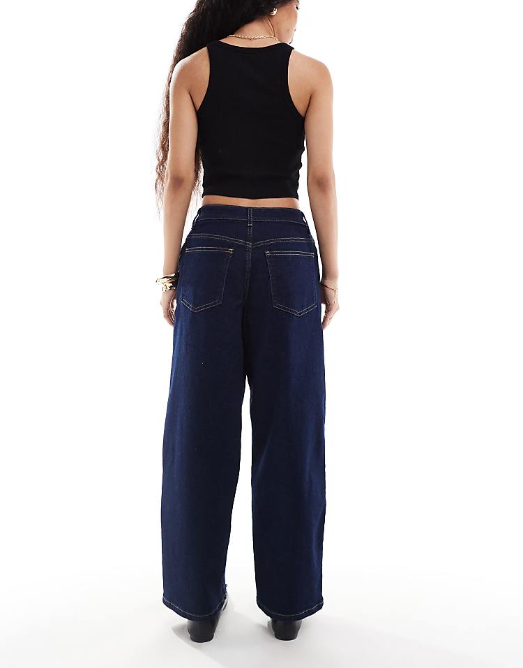 https://images.asos-media.com/products/miss-selfridge-petite-denim-baggy-jean-in-indigo/207008285-2?$n_750w$&wid=750&fit=constrain