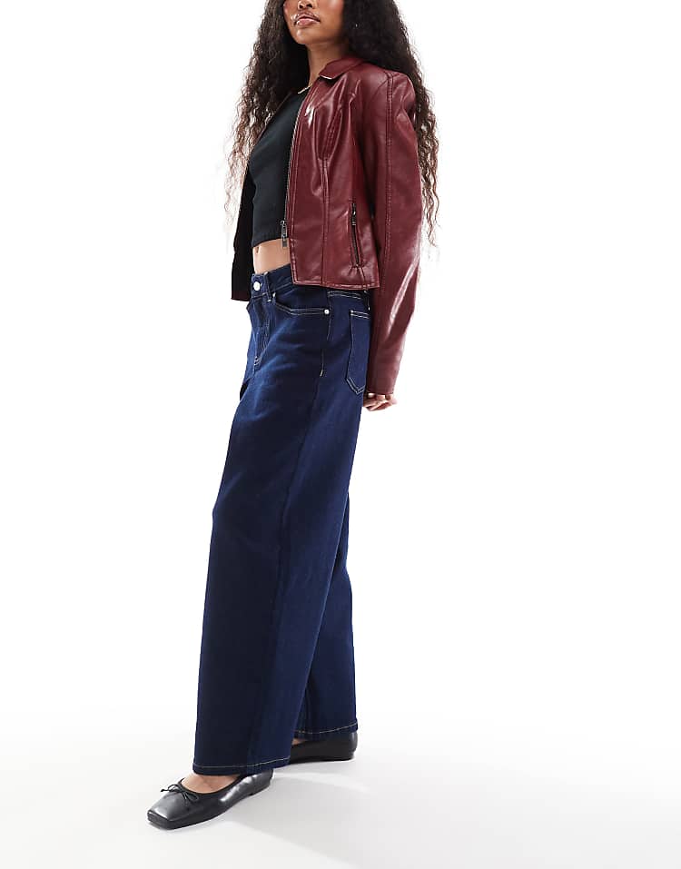 https://images.asos-media.com/products/miss-selfridge-petite-denim-baggy-jean-in-indigo/207008285-3?$n_750w$&wid=750&fit=constrain