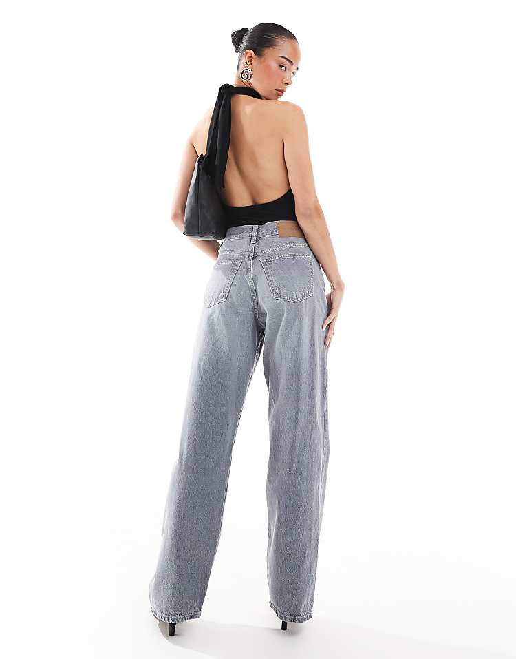 https://images.asos-media.com/products/topshop-mid-rise-loose-fit-straight-jean-in-washed-grey/207246735-2?$n_750w$&wid=750&fit=constrain