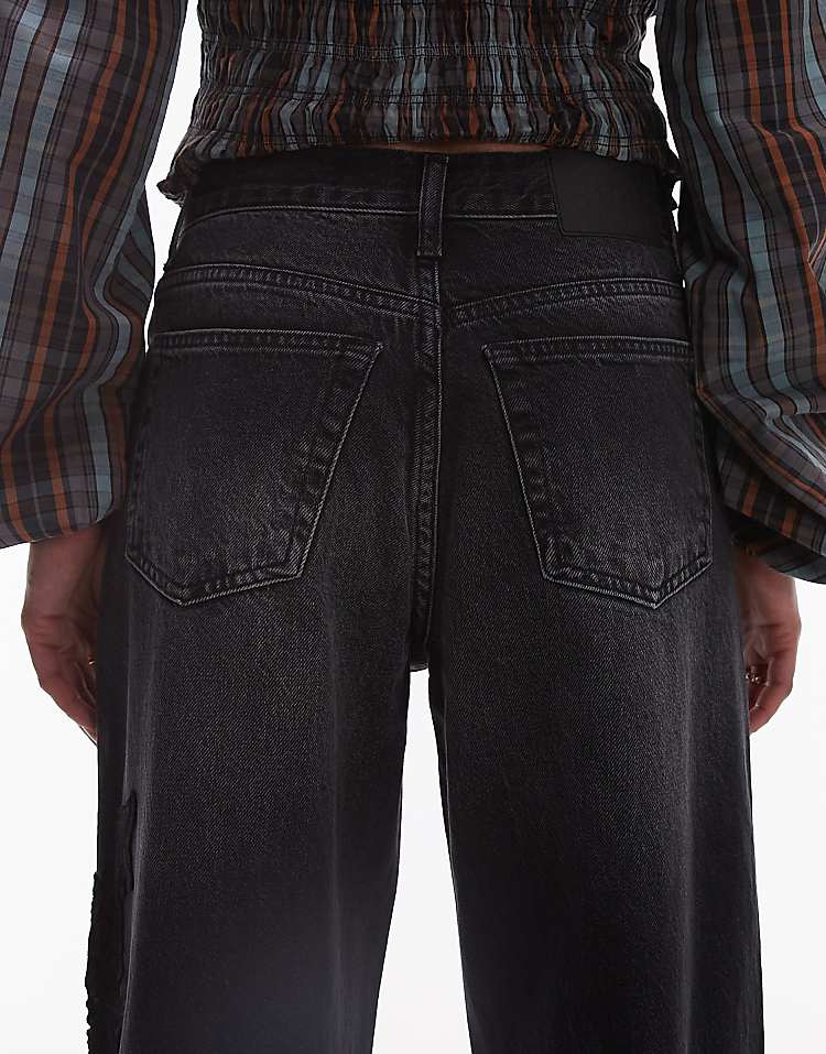 https://images.asos-media.com/products/topshop-mid-rise-loose-fit-straight-jean-with-lace-detail-in-black/207368863-4?$n_750w$&wid=750&fit=constrain