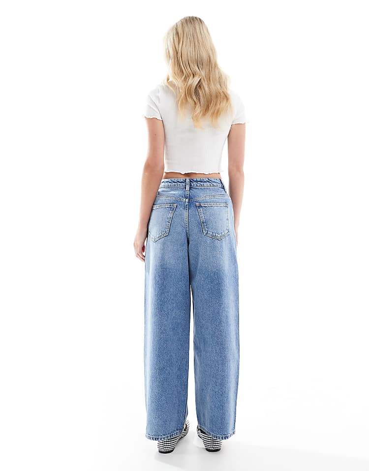 https://images.asos-media.com/products/miss-selfridge-petite-baggy-jean-in-mid-blue-wash/207547157-2?$n_750w$&wid=750&fit=constrain