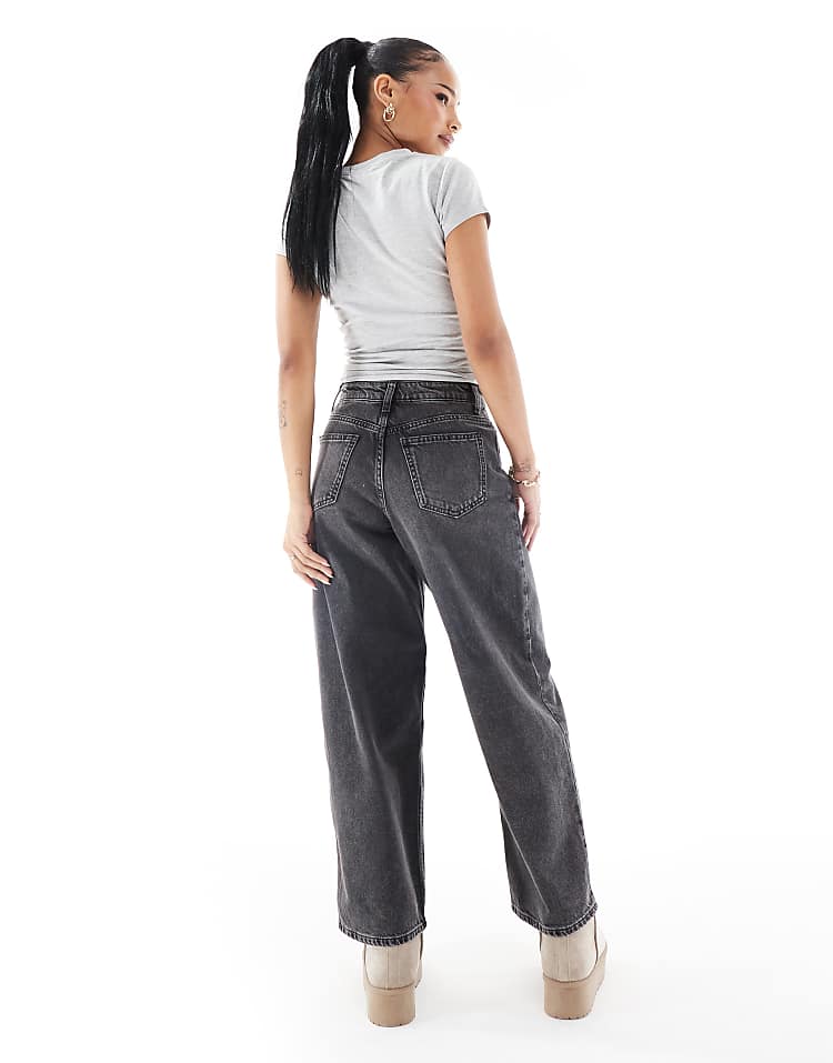 https://images.asos-media.com/products/miss-selfridge-petite-baggy-jean-in-light-black-wash/207547221-2?$n_750w$&wid=750&fit=constrain