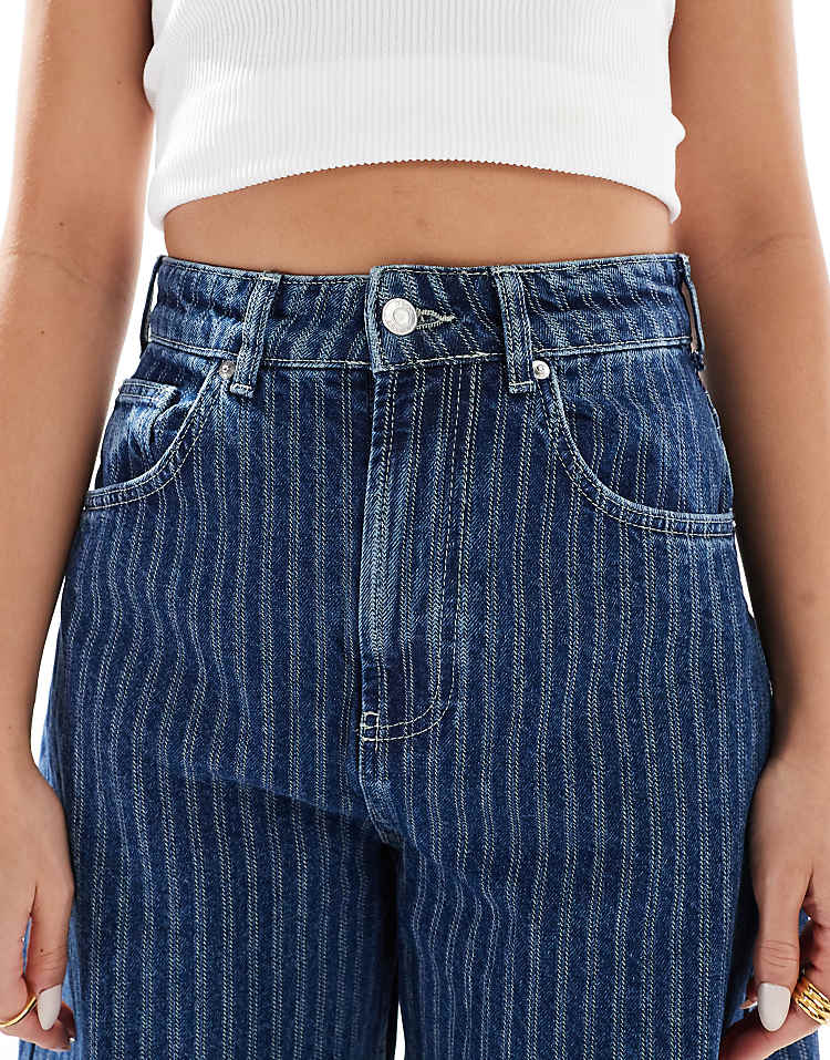 https://images.asos-media.com/products/asos-design-high-waisted-barrel-leg-jeans-in-stripe/207660183-4?$n_750w$&wid=750&fit=constrain