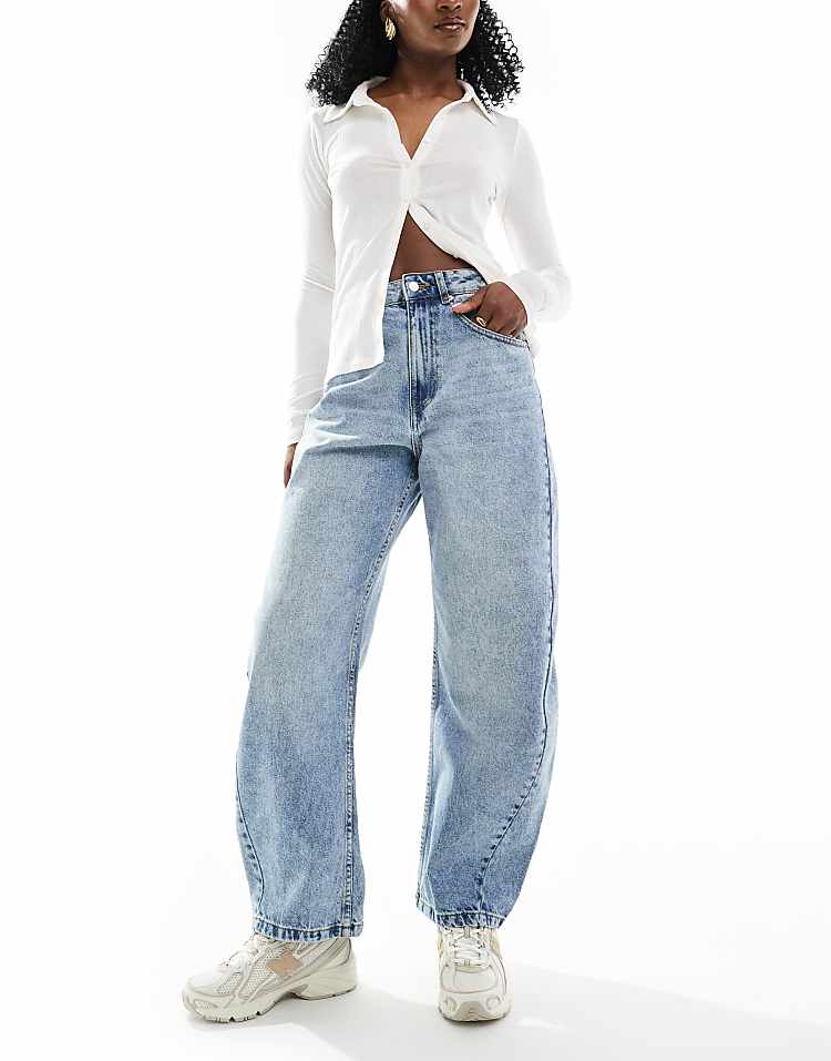https://images.asos-media.com/products/asos-design-barrel-leg-jeans-in-light-blue/207680825-1-lightblue?$n_750w$&wid=750&fit=constrain