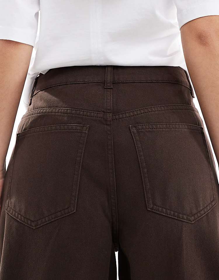 https://images.asos-media.com/products/miss-selfridge-baggy-jeans-in-brown/207945481-5?$n_750w$&wid=750&fit=constrain