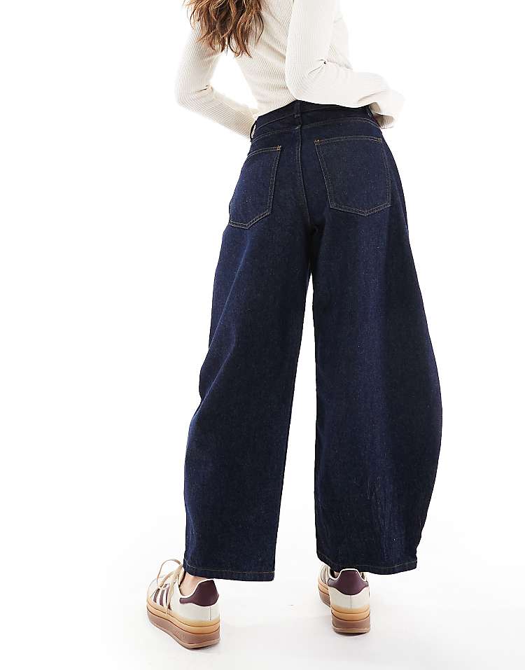 https://images.asos-media.com/products/miss-selfridge-barrel-leg-jean-in-mid-blue/207945499-3?$n_750w$&wid=750&fit=constrain