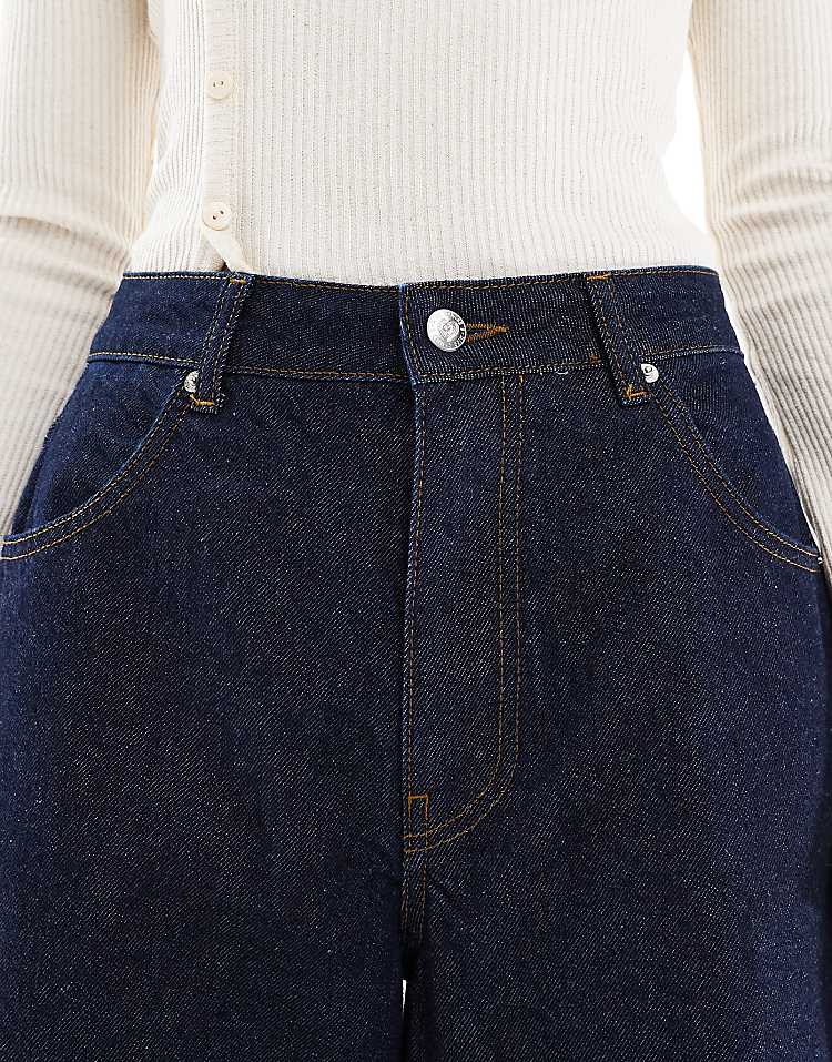 https://images.asos-media.com/products/miss-selfridge-barrel-leg-jean-in-mid-blue/207945499-5?$n_750w$&wid=750&fit=constrain