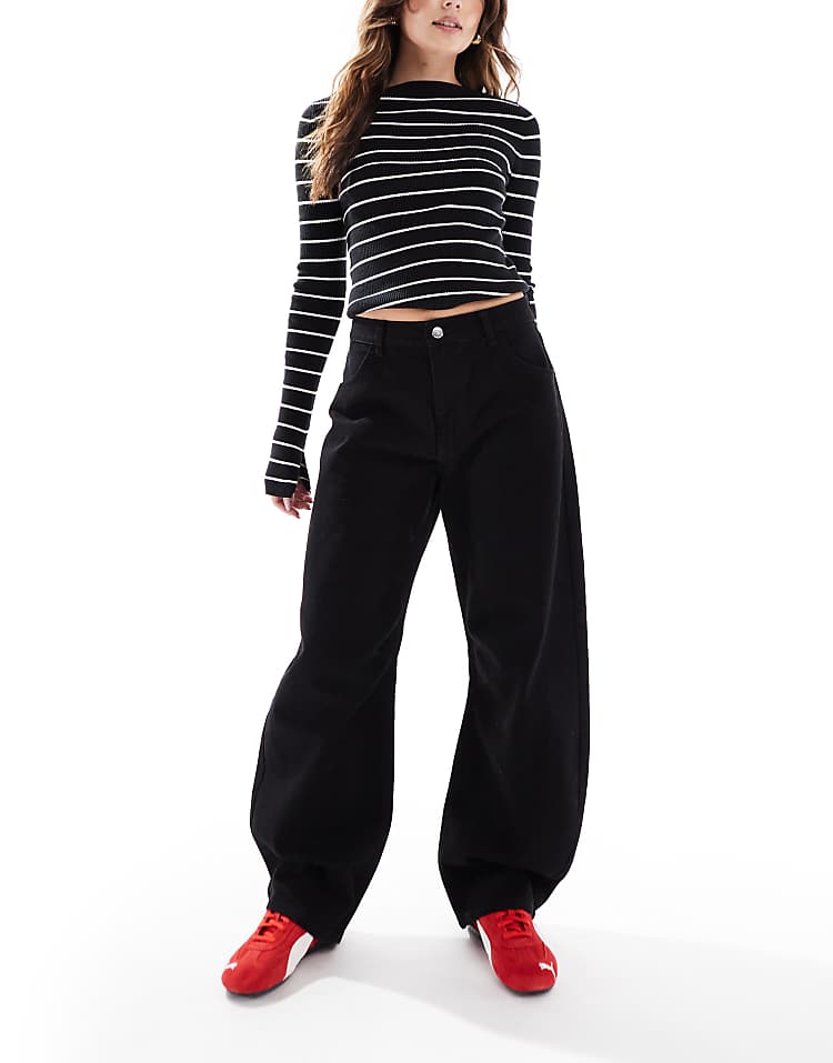 https://images.asos-media.com/products/miss-selfridge-barrel-leg-jean-in-black/207945519-1-black?$n_750w$&wid=750&fit=constrain