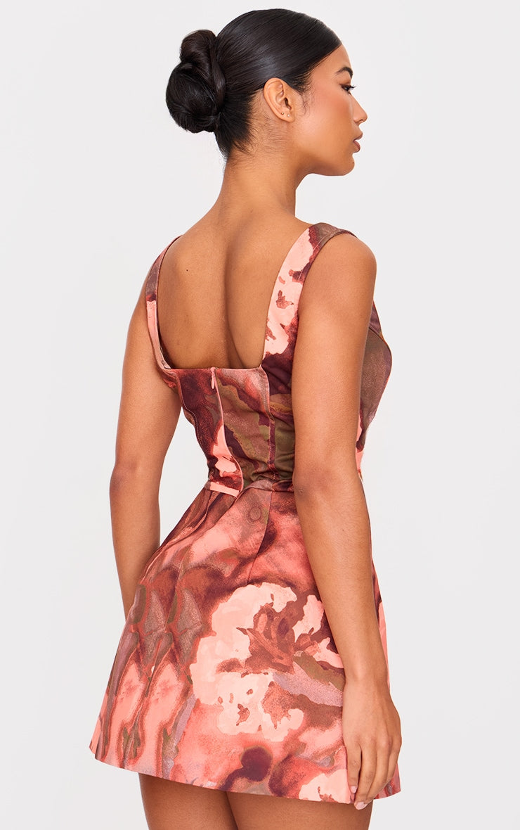 https://cdn-img.prettylittlething.com/4/b/2/e/4b2ec889a5518291fc899d2531b815b1bd7d23f1_cnl0343_2.jpg