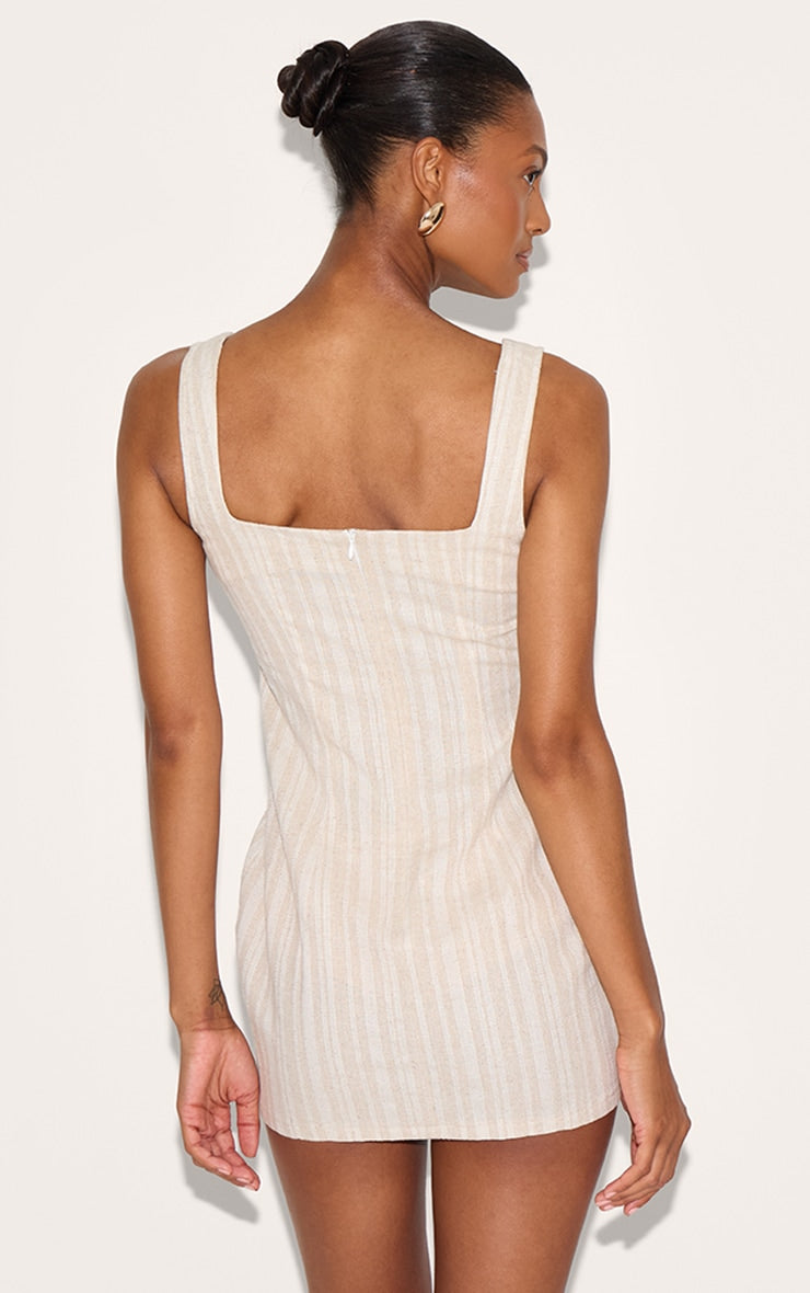 https://cdn-img.prettylittlething.com/8/b/2/2/8b22a3c4504a8a88206ef1b512d3443d0b6d6595_CNM1540_2_stone_striped_pocket_detail_dress.jpg