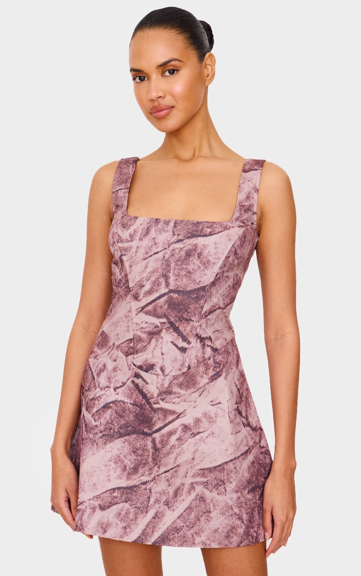 https://cdn-img.prettylittlething.com/b/0/5/5/b0551c1ed8f1f2f0c93ee7a7c48ab6943f664492_cnl4580_1.jpg