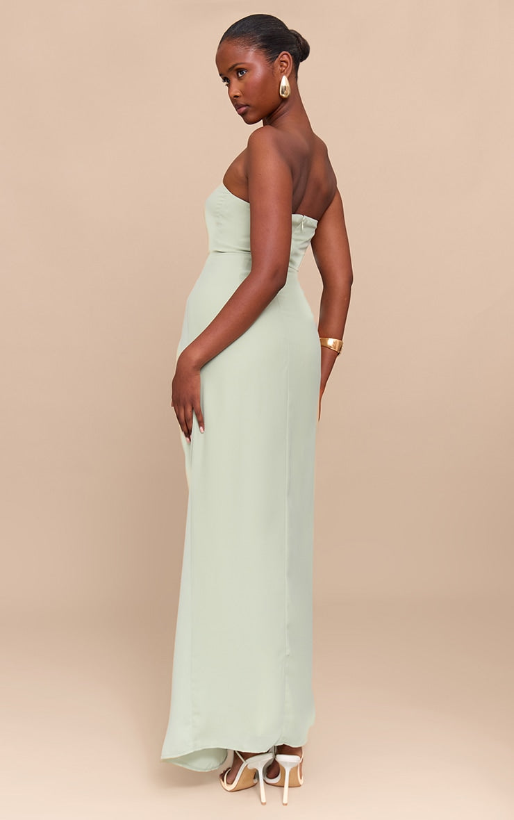 https://cdn-img.prettylittlething.com/b/6/8/8/b688ab76124c29f8d2e9b4f4f6c1d201f6ae4d95_CNM5831_2_sage_green_bandeau_corset_drape_detail_maxi_dress.jpg