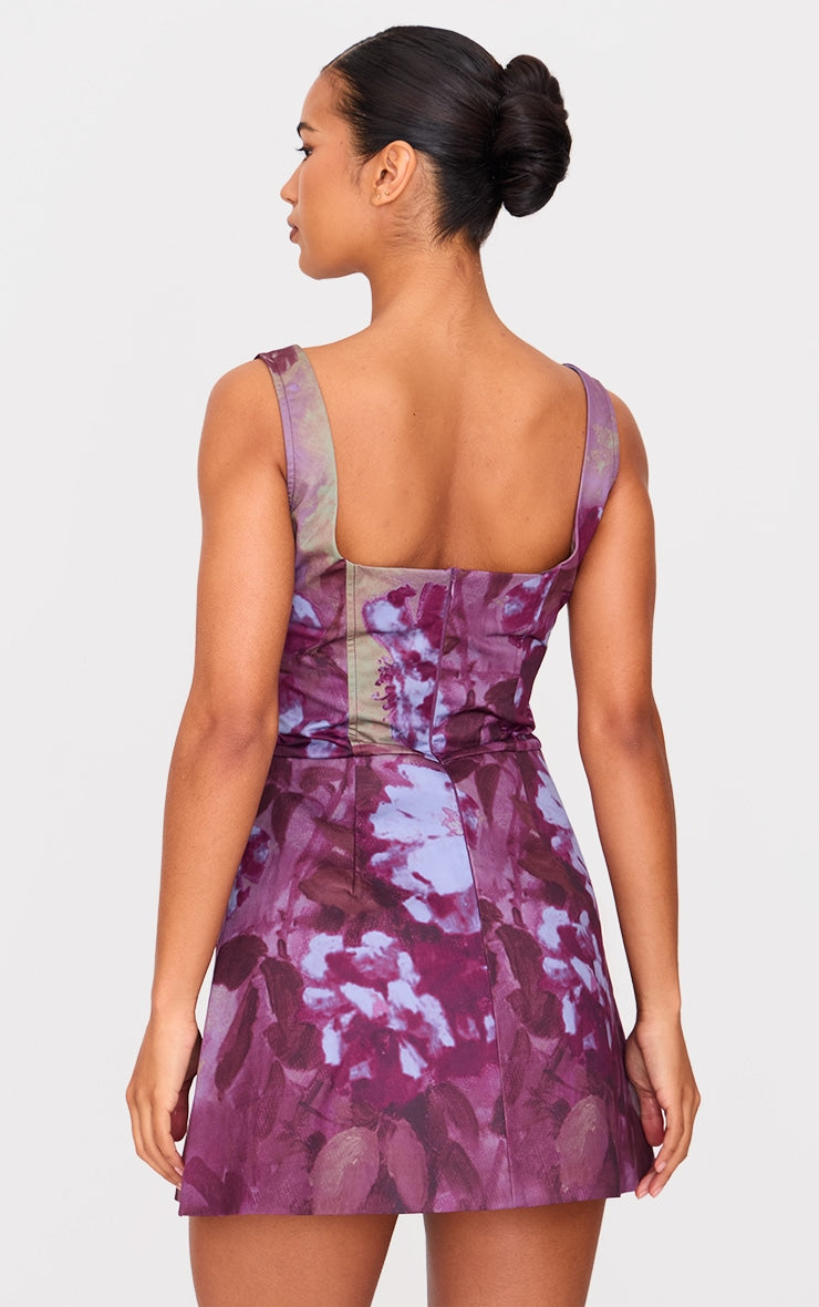 https://cdn-img.prettylittlething.com/b/8/0/e/b80ef7f693a0d2623e5545b0a1c87d1c66fba46b_cnl0344_2.jpg