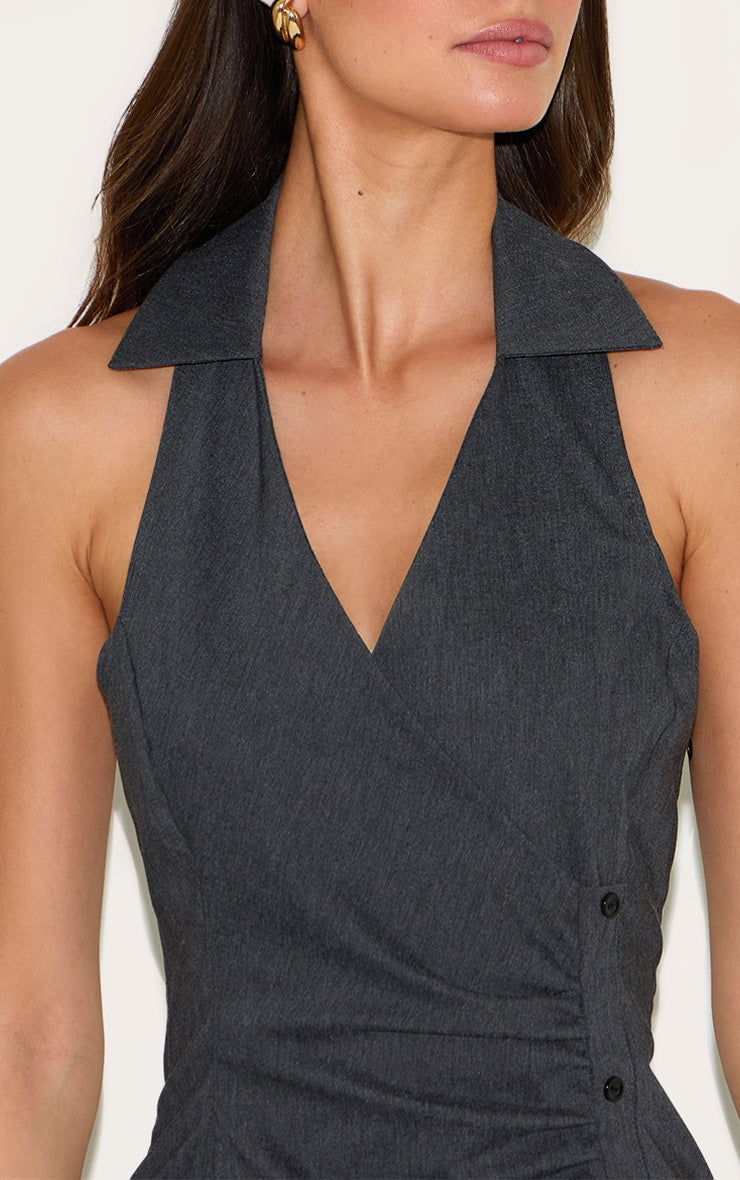 https://cdn-img.prettylittlething.com/f/a/6/1/fa61a18d85bef3fe2a89bb7bd09705042dc8d083_CNM7524_4_black_asymmetric_button_down_collar_detail_bodycon_dress.jpg