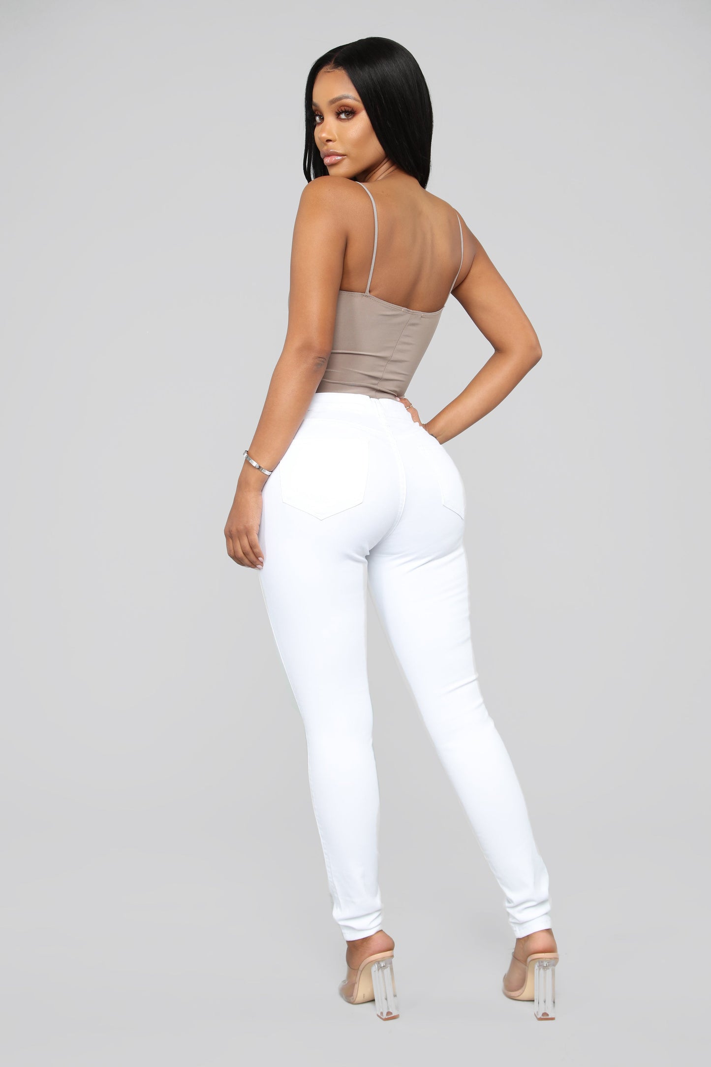 Classic Mid Rise Skinny Jeans - White - HCWP