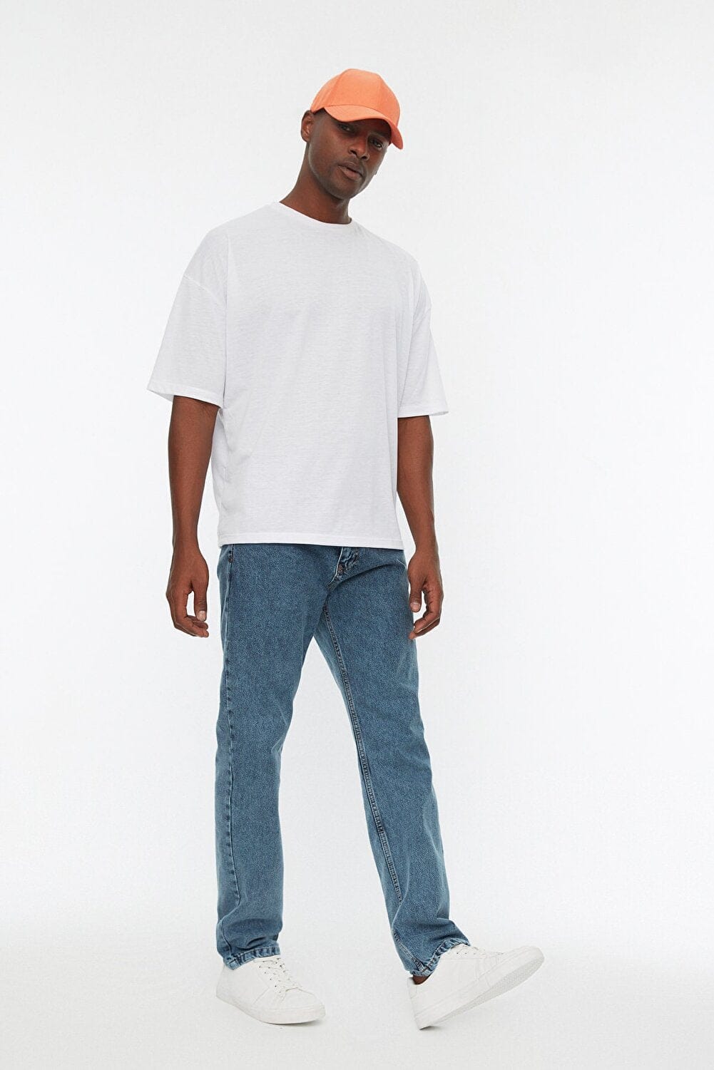 Trendyol Collection Jeans - Blau - Straight - HCWP