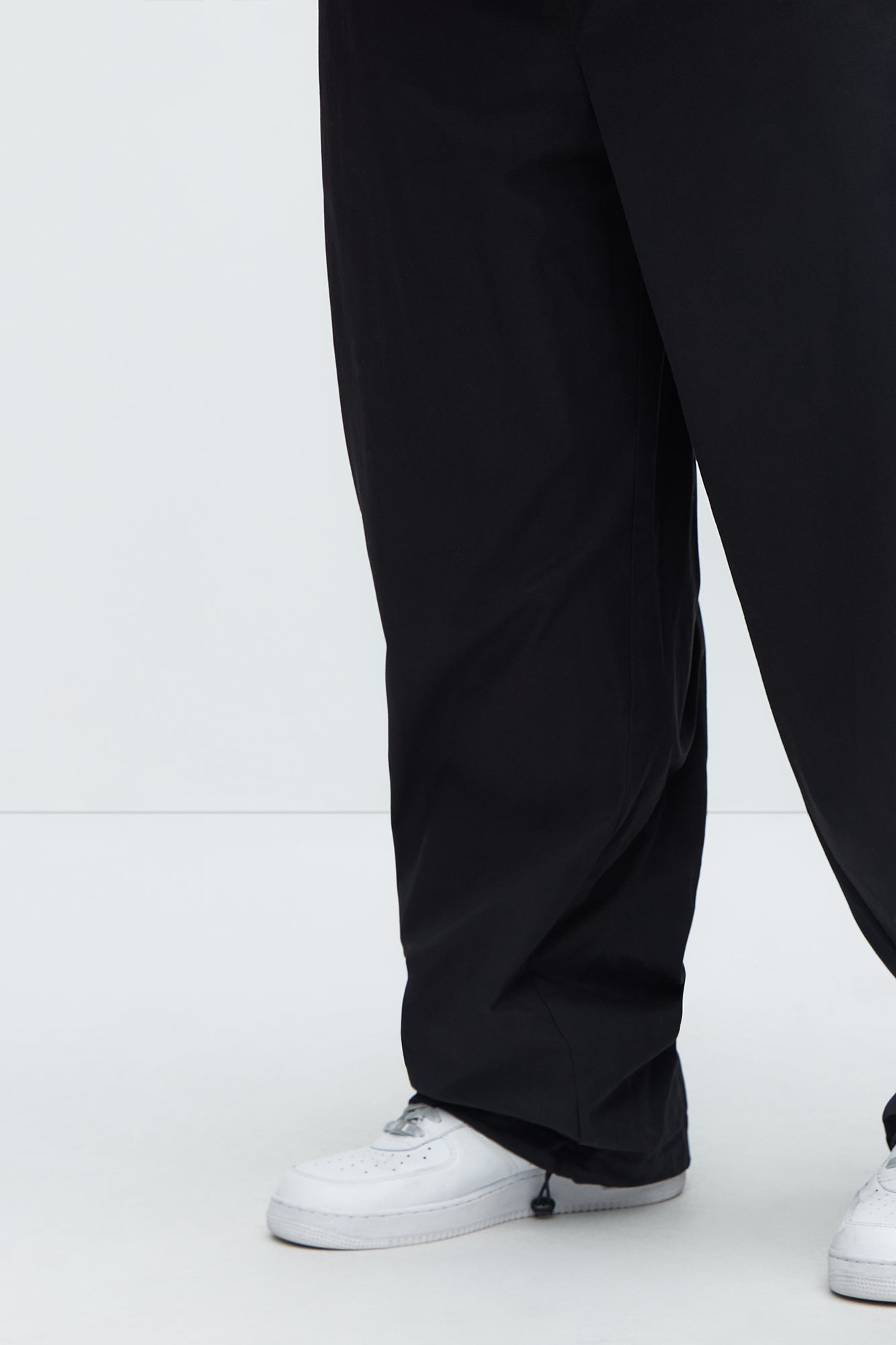 https://cdn.shopify.com/s/files/1/0293/9277/files/03-26-25_S7_2_ZDF01T510023_Black_ZSR_AE_DJ_09-38-42_PLUS_71698_PXF.jpg?v=1743184413