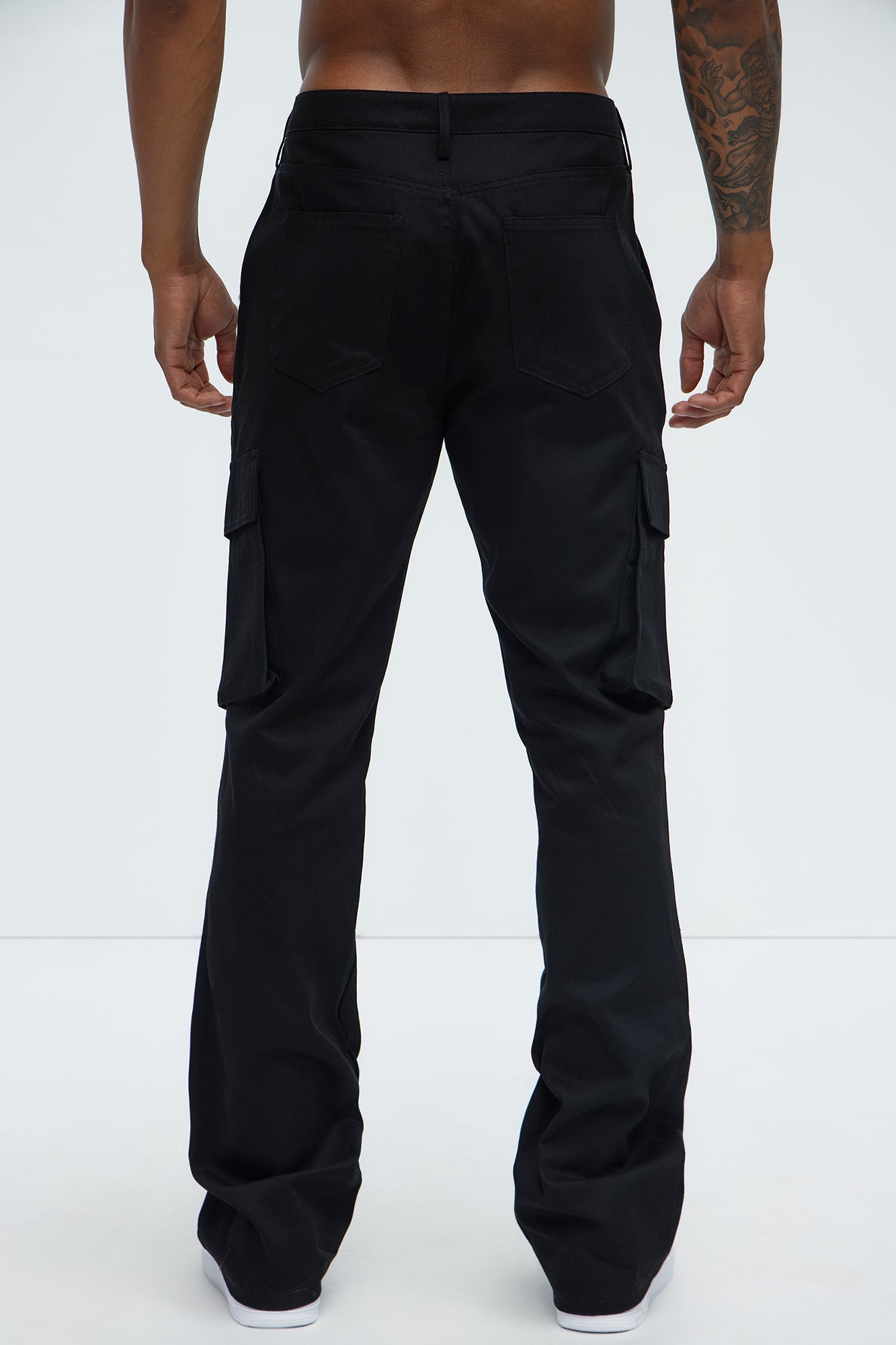 https://cdn.shopify.com/s/files/1/0293/9277/files/03-31-25_S7_86_ZDF01T510029_Black_KJ_DJ_14-42-04_102033_PXF.jpg?v=1743642781