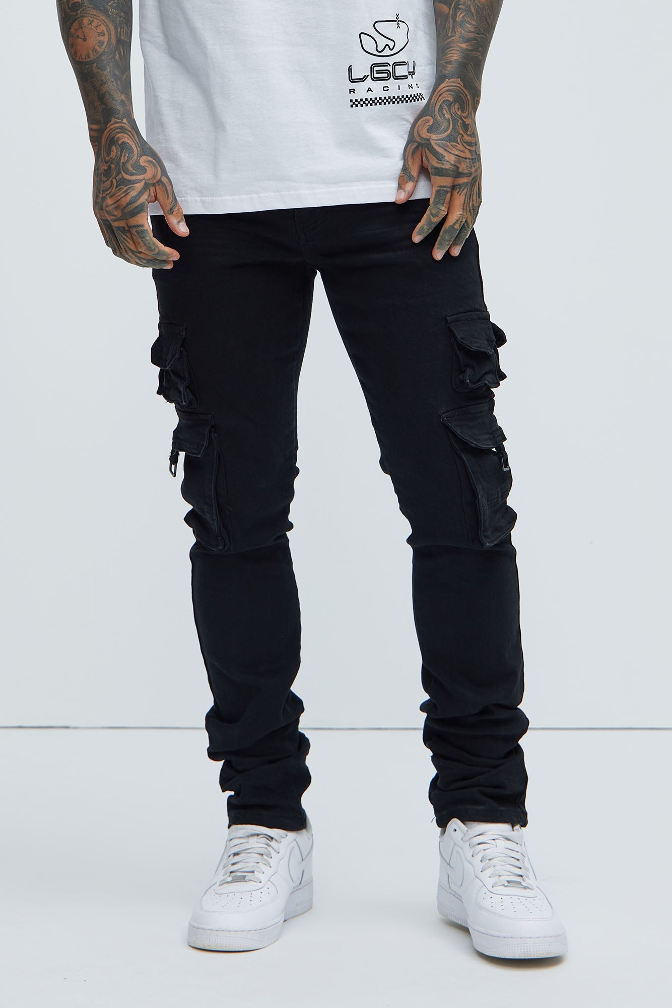 https://cdn.shopify.com/s/files/1/0293/9277/files/04-09-24_S7_44_KARDEN_Black_P_CZ_DJ_10-56-22_41923_BH.jpg?v=1735589668