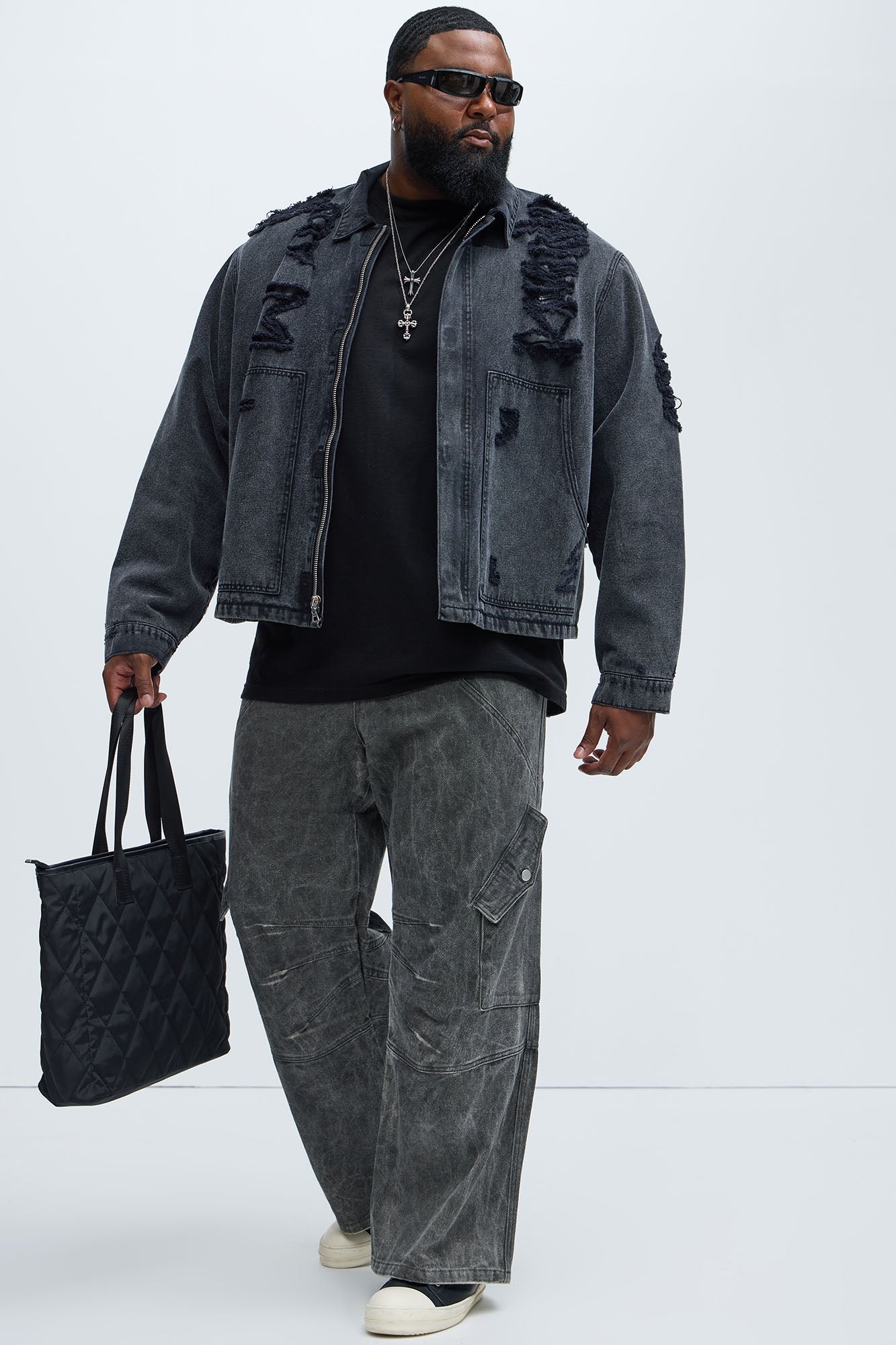 https://cdn.shopify.com/s/files/1/0293/9277/files/04-15-24_S7_24_ZDF01T420013_Grey_KF_AP_10-14-39_PLUS_70282_SG.jpg?v=1713384880