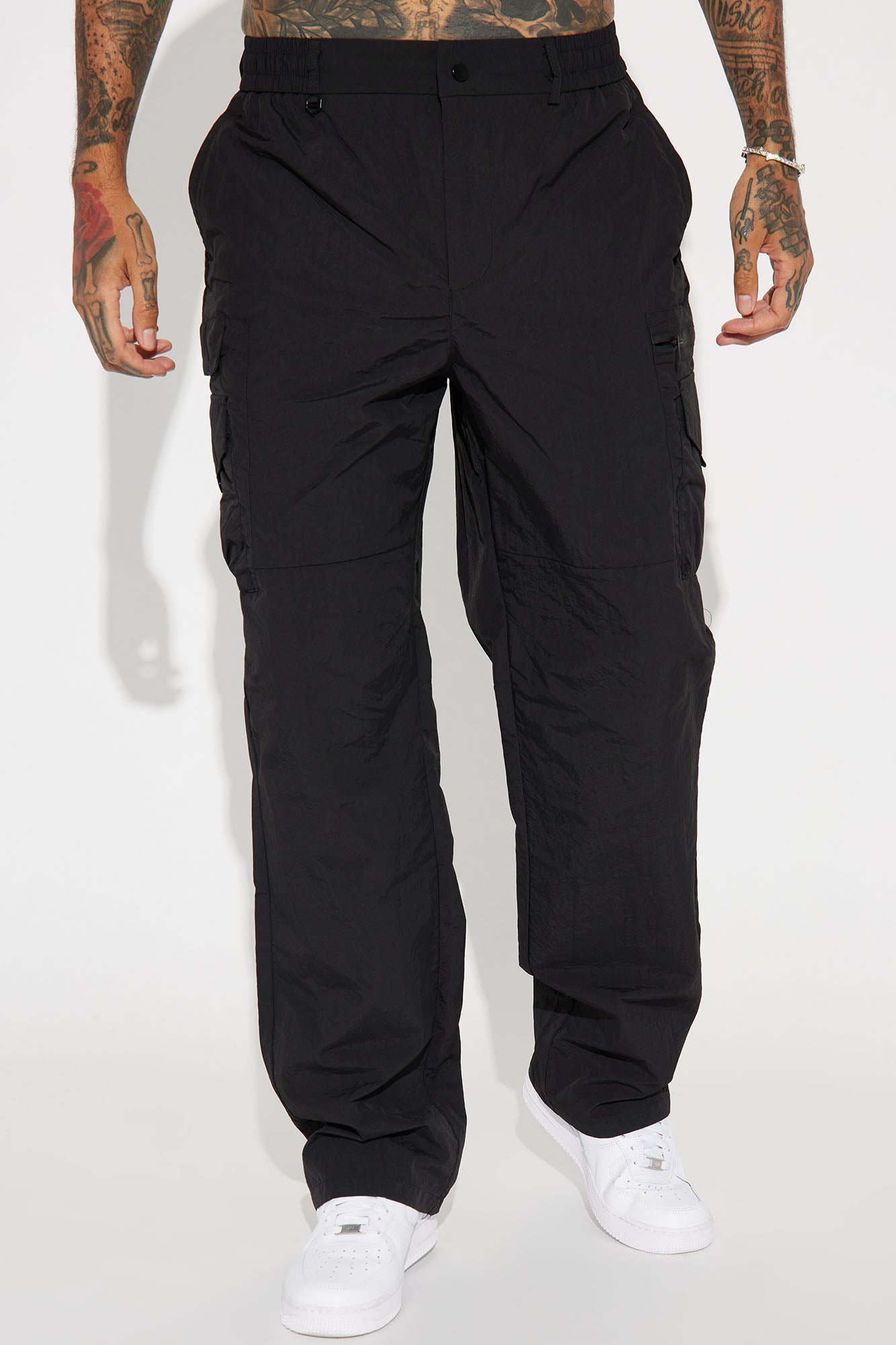 https://cdn.shopify.com/s/files/1/0293/9277/files/06-26-23Studio7_KF_DJ_9-30AM_40_TD9315_Black_22232_DG.jpg?v=1688425708
