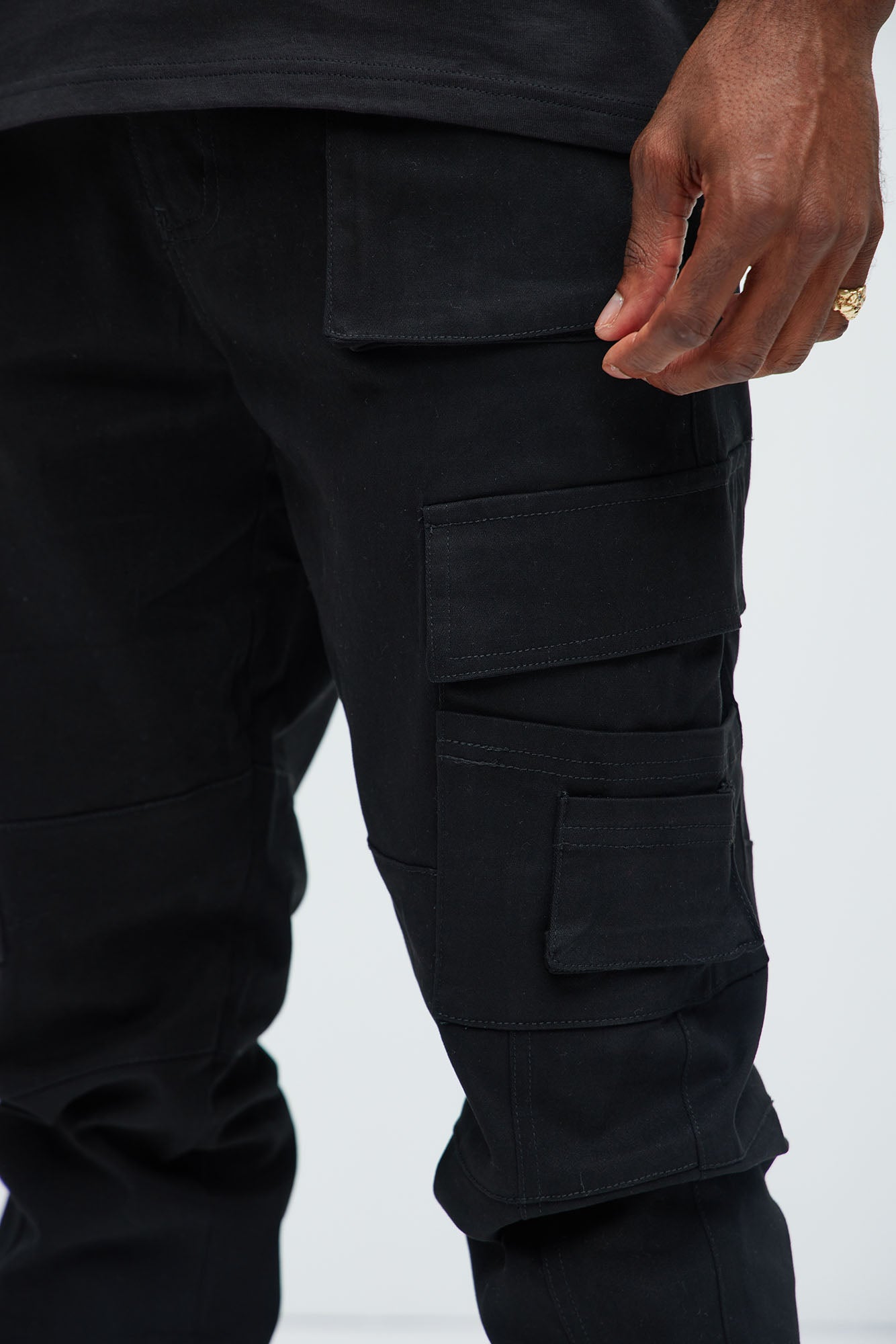 https://cdn.shopify.com/s/files/1/0293/9277/files/08-14-24_S7_42_SS24B1486_Black_CZ_DJ_11-36-51_55046_CM.jpg?v=1723758342