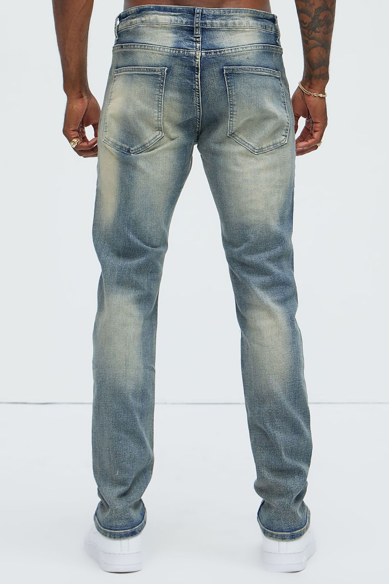 https://cdn.shopify.com/s/files/1/0293/9277/files/08-14-24_S7_70_BH2_DarkWash_CZ_DJ_14-17-47_0118_SL_SL.jpg?v=1723760279