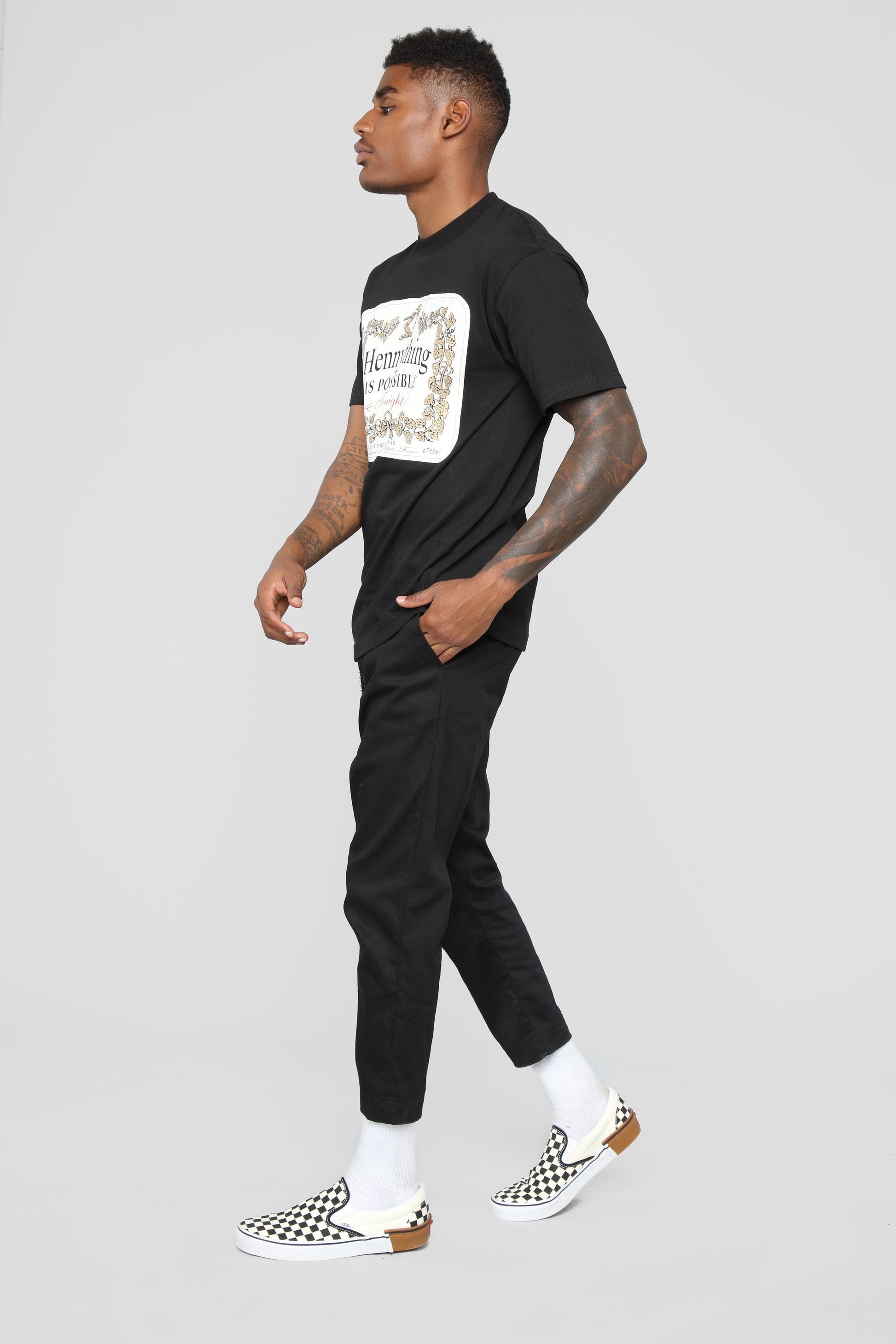 https://cdn.shopify.com/s/files/1/0293/9277/products/09-13-18_Studio_3_16-28-20_M1323_Black_0526_AJ.jpg?v=1649978388