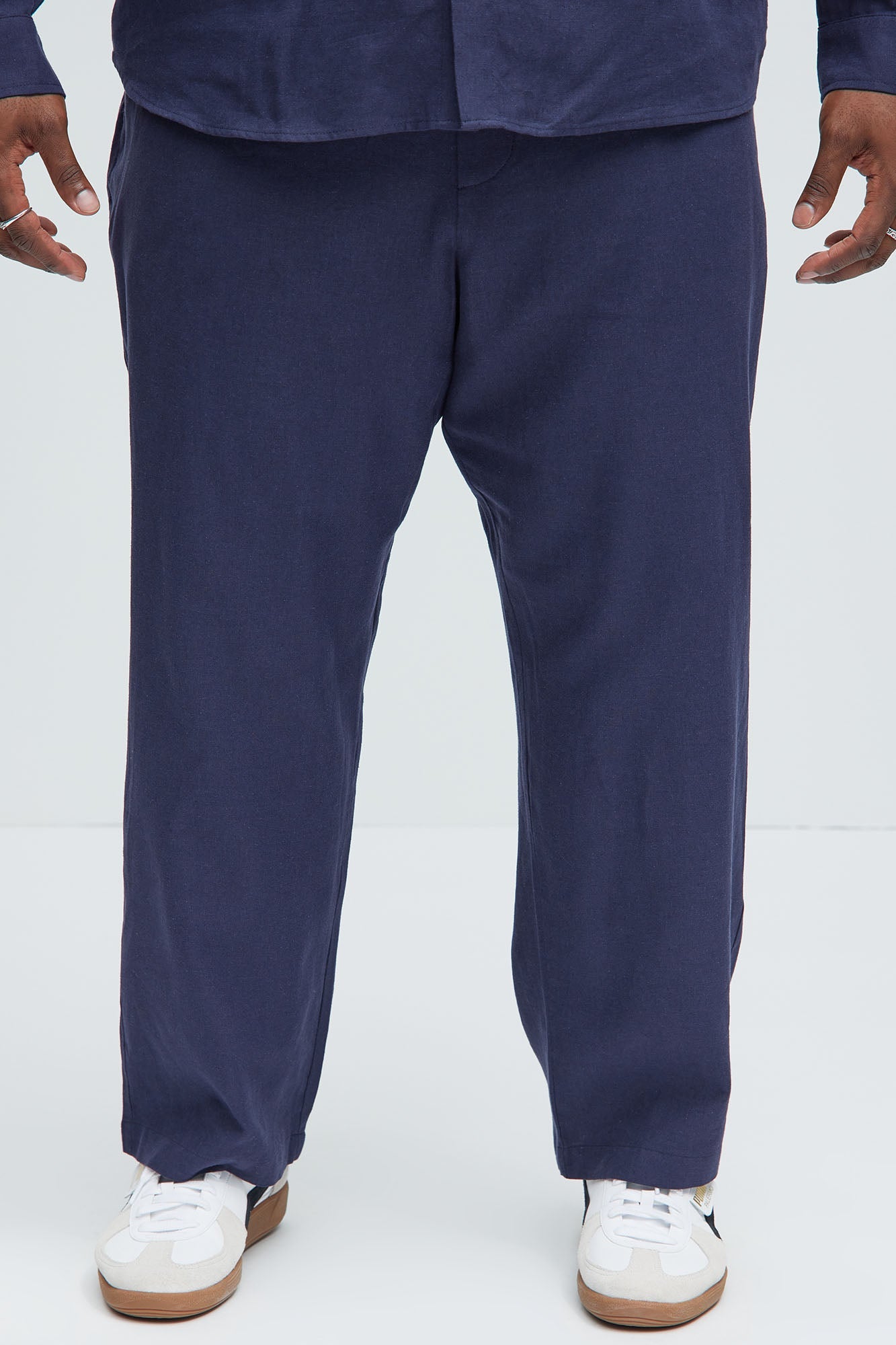 https://cdn.shopify.com/s/files/1/0293/9277/files/09-20-24_S8_10_ZDF01T420011_Navy_P_ID_MC_09-47-42_PLUS_41236_SG.jpg?v=1727136172