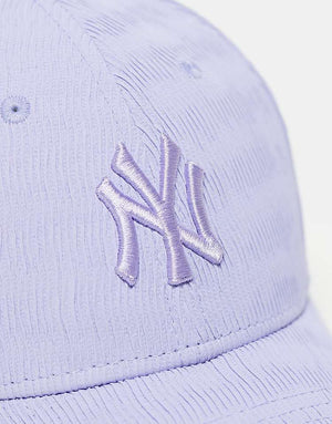 New Era New York Yankees textured 9forty cap in lilac